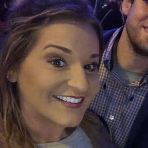 Meet your Posher, Mallory